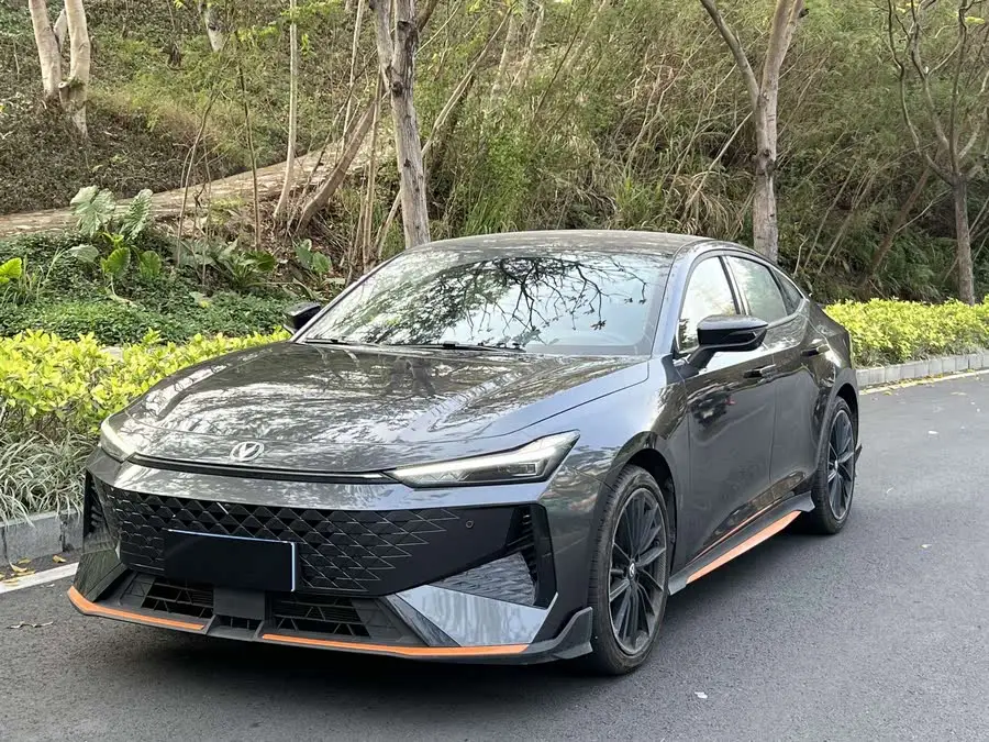 Changan UNI-V 2024 1.5T Premium Sport Edition