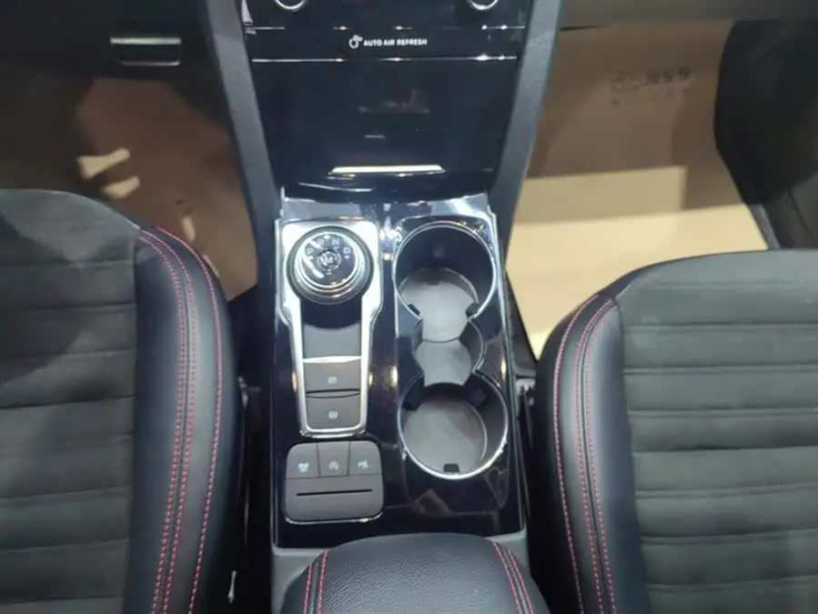 فورد إيسكيب 2020 إيكوبوست 245 دفع رباعي ST-LINE