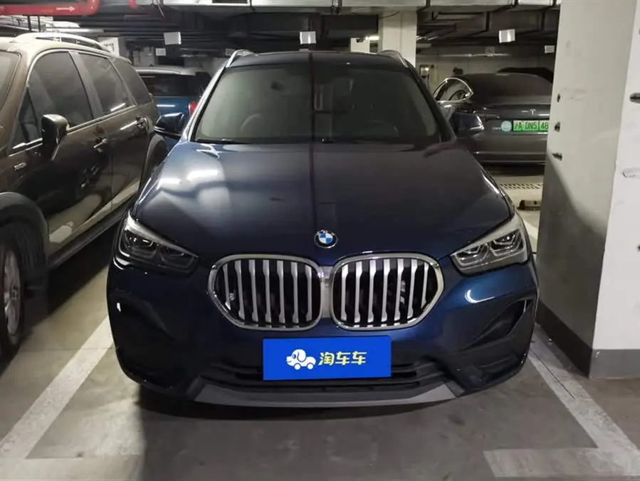 بي إم دبليو X1 2022 sDrive25Li النسخة الرائدة