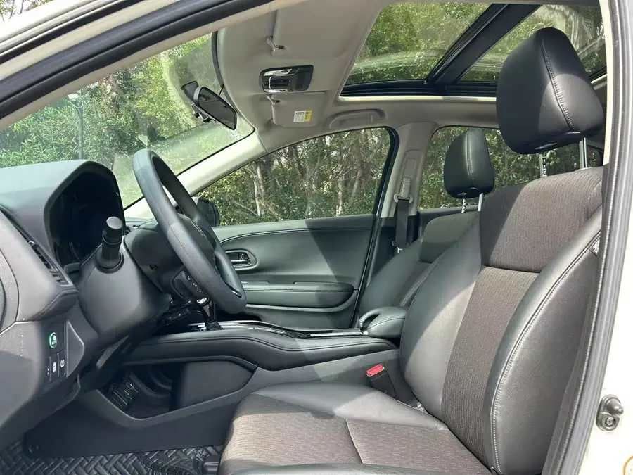 2020 Honda Vezel 1.5L CVT Pioneer Edition