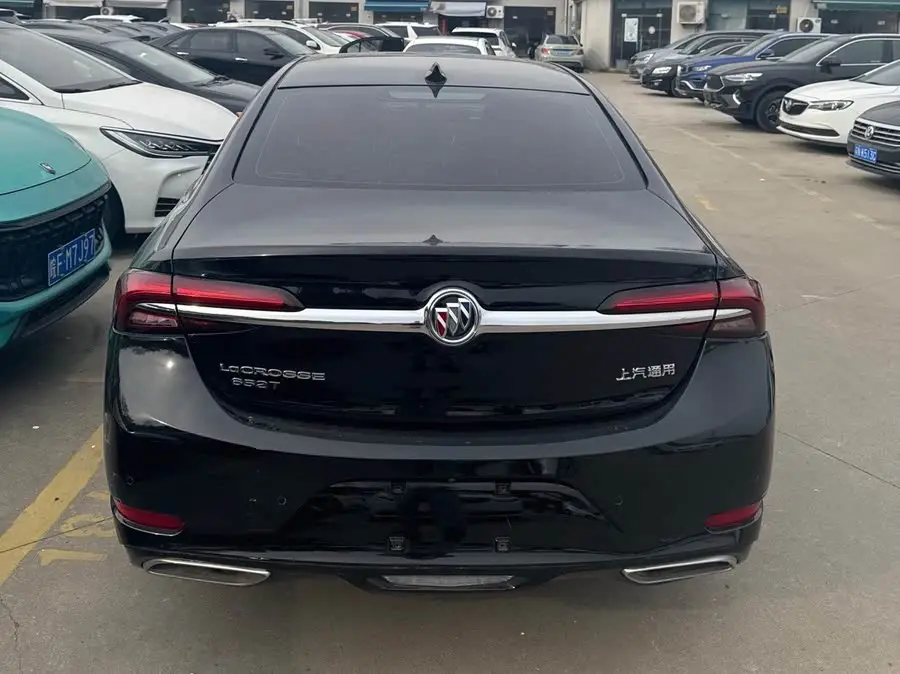 بيوك لاقروس 2020 652T بريميوم