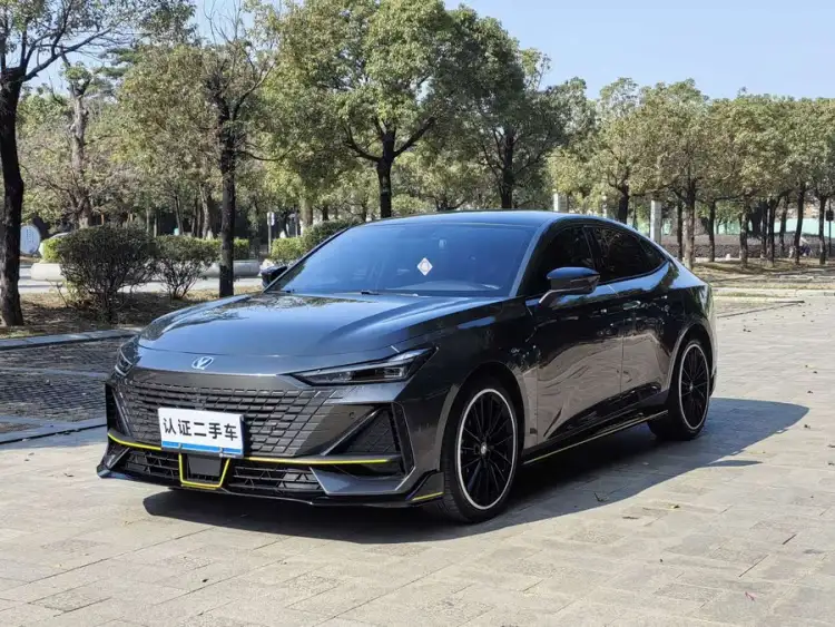 Changan UNI-V 2022 1.5T Sports Edition