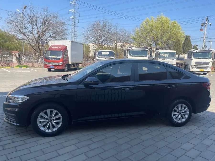 LAVIDA 2022 1.5L Automatic Elegance Edition