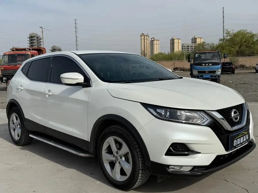 نيسان قاشقاي 2022 2.0 لتر CVT XV الذكية