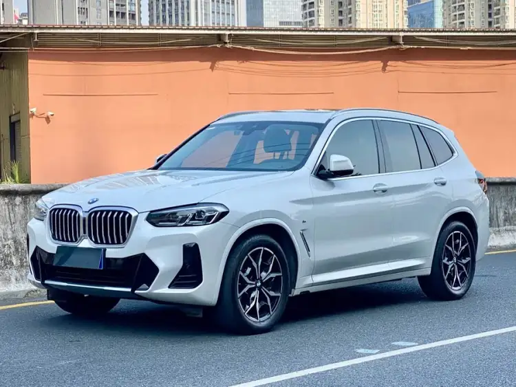 2023 BMW X3 xDrive25i M Sport Package