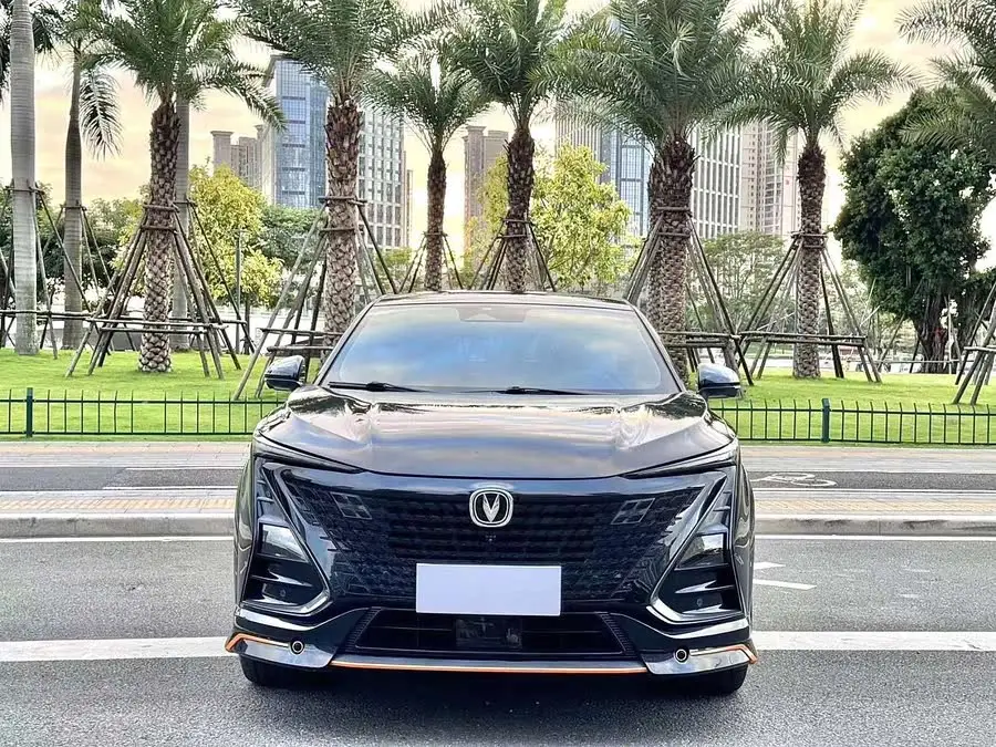 شانجان UNI-T 2022 1.5T فئة مميزة