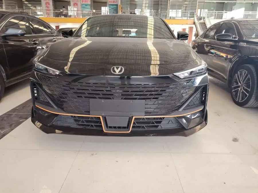 Changan UNI-V 2022 1.5T Excellence