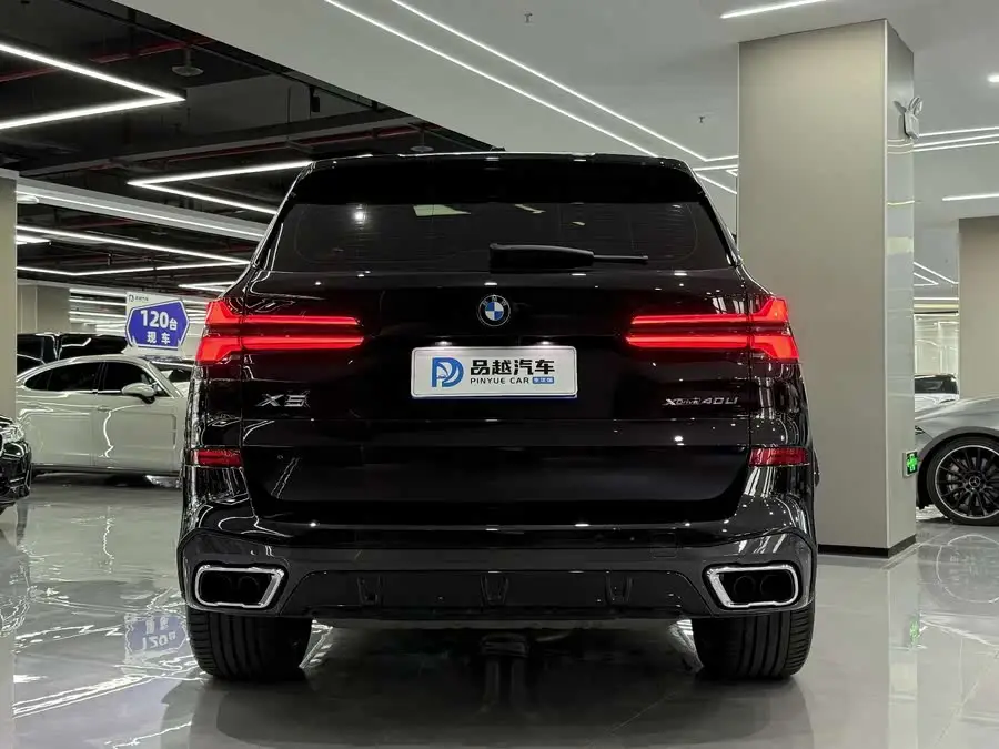 BMW X5 2023 xDrive 40Li M Sport Package
