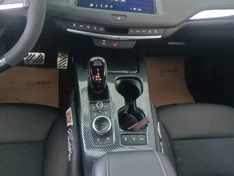 Cadillac XT4 2022 28T FWD Sport Edition