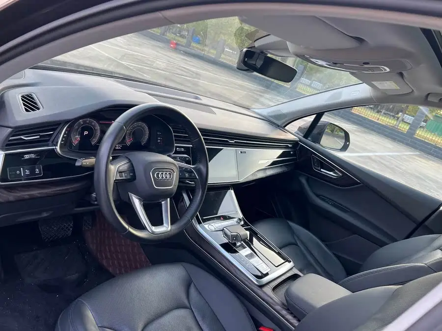 Audi Q7 2020 55 TFSI quattro S line Premium