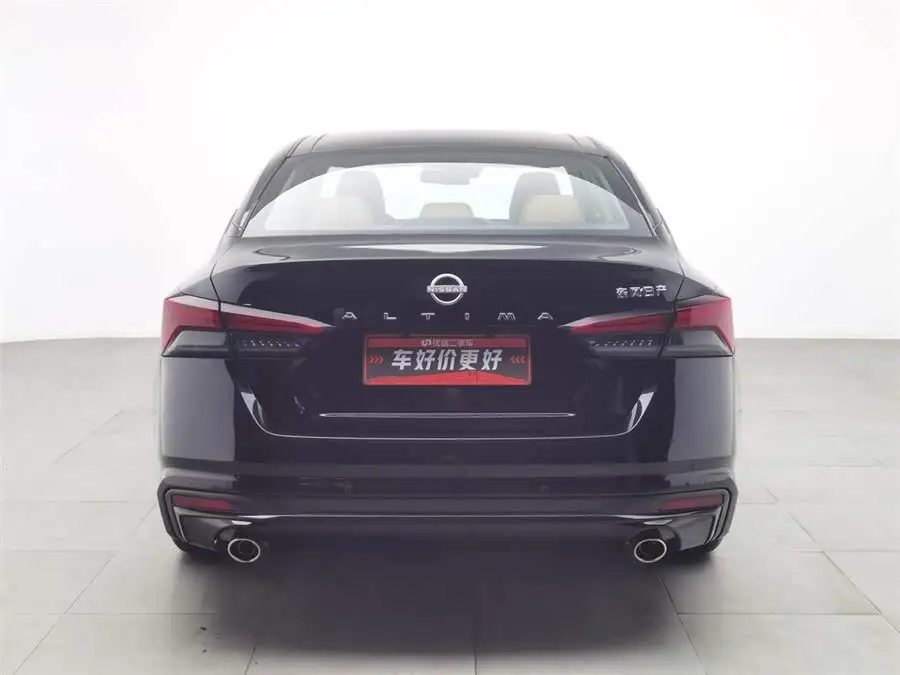 تينلاي 2022 طراز 2.0L XL-TLS إصدار استمتع