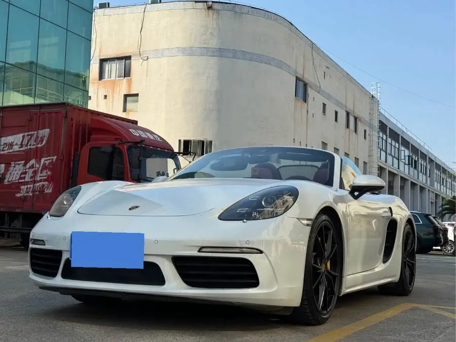 Porsche 718 2020 Model Boxster 2.0T