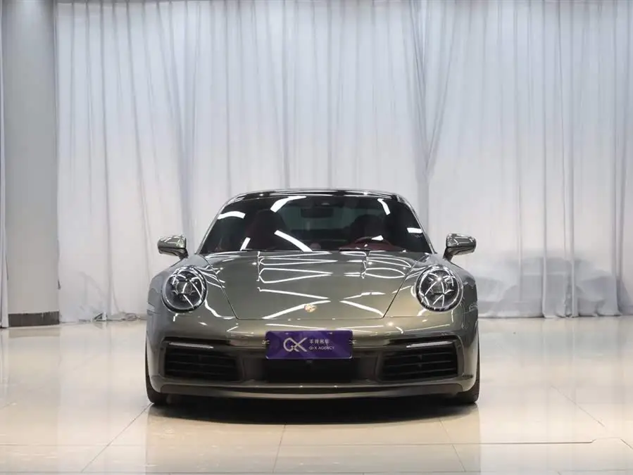 Porsche 911 2020 Carrera 3.0T