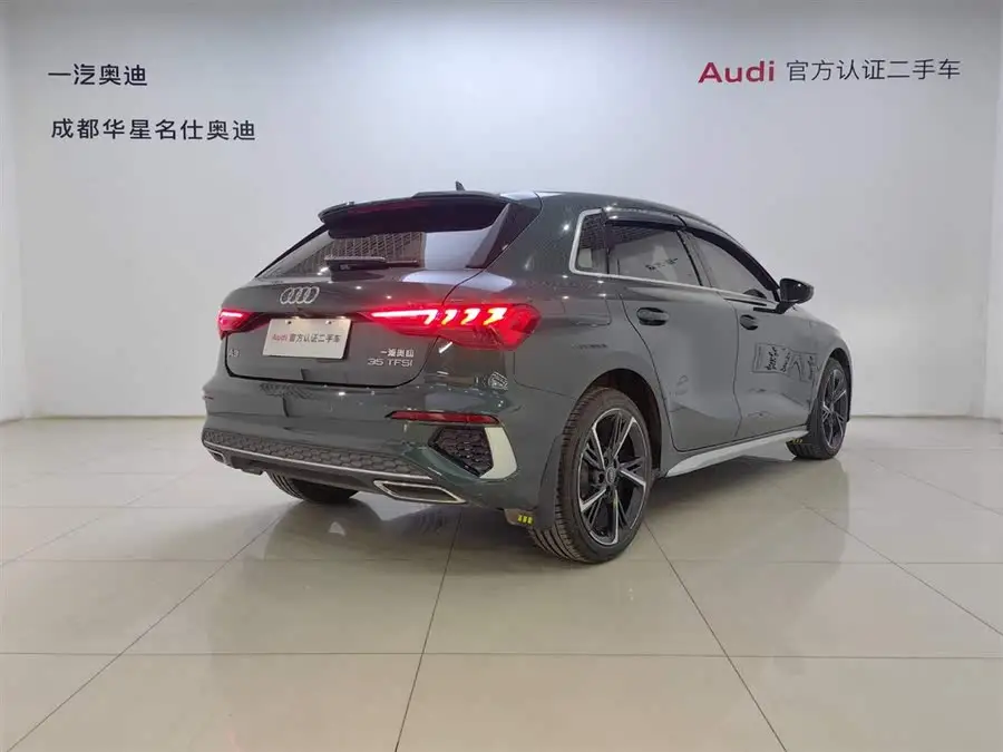 أودي A3 2023 facelift سبورت باك 35 TFSI الطراز الرياضي العصري