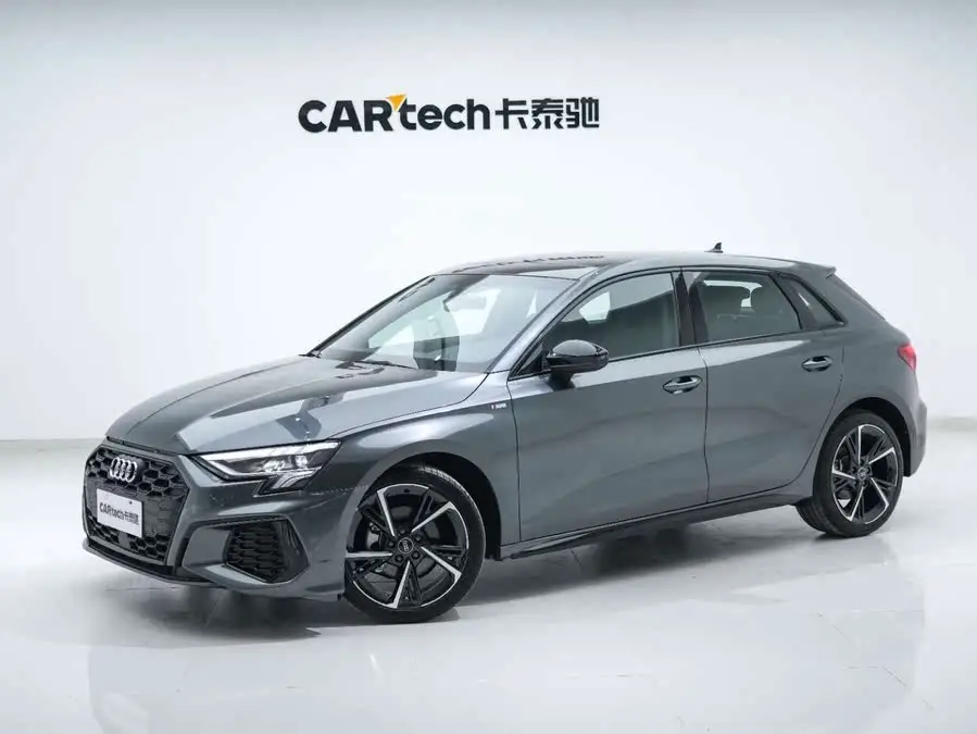 Audi A3 2022 Sportback 35 TFSI Fashion Sport Model