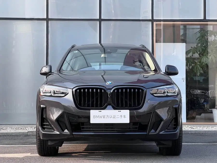 BMW X3 2023 xDrive30i Leading M Night Package