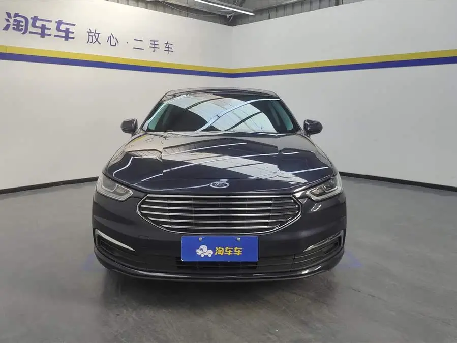 Taurus 2019 EcoBoost 245 Enjoy Edition