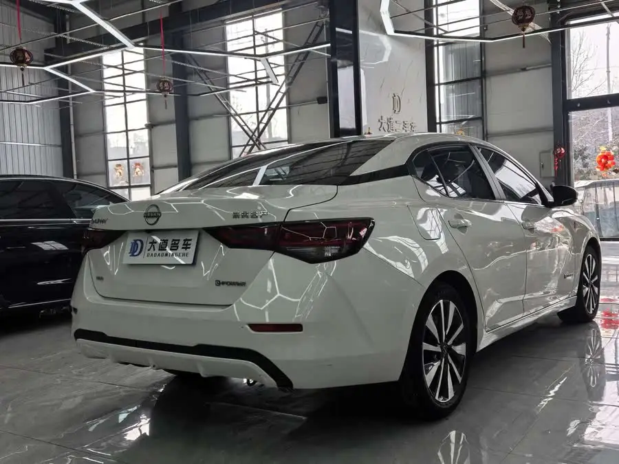 نيسان سيلفي 2022 نسخة e-POWER سوبر ذكي بلس