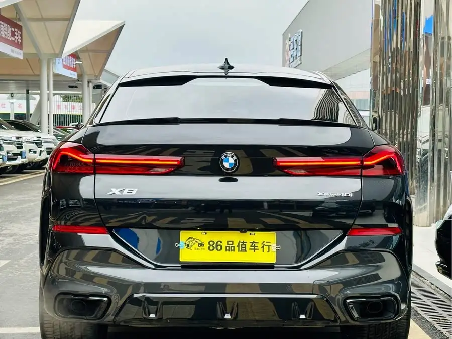 بي إم دبليو X6 2022 طراز تحديث II xDrive40i الفاخر حزمة M الرياضية