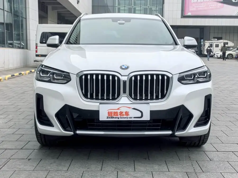 2023 BMW X3 xDrive25i M Sport Package