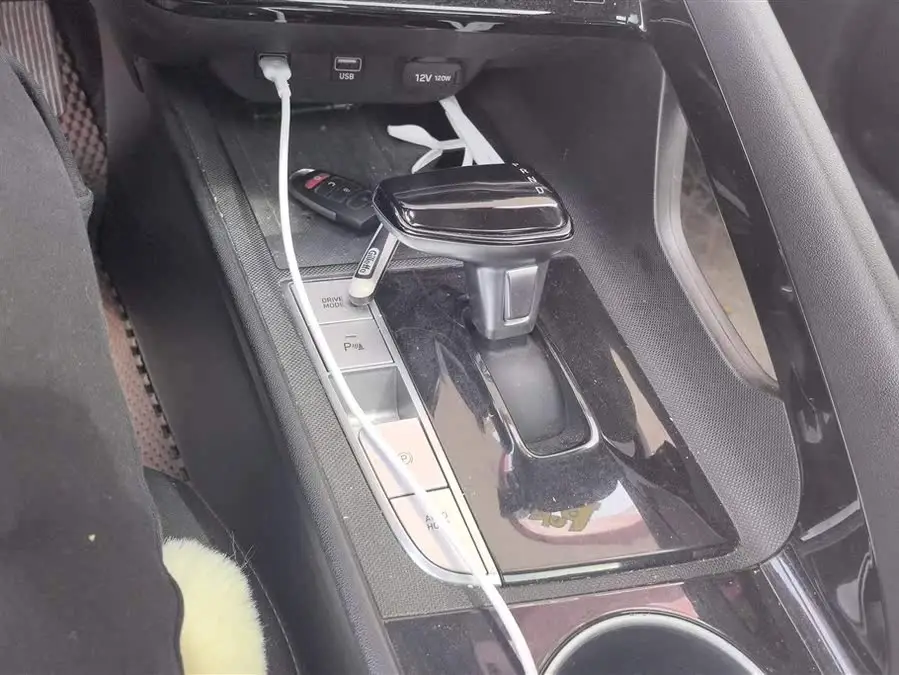 إلنترا 2021 1.5L CVT LUX بريميوم