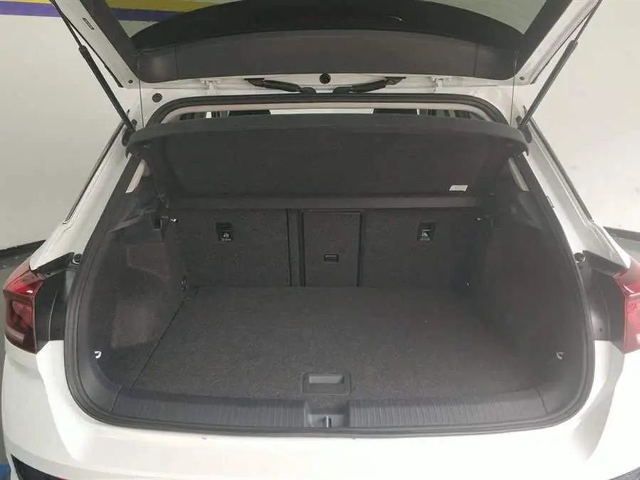 T-ROC 2022 280 TSI DSG دفع ثنائي إيليت بلس