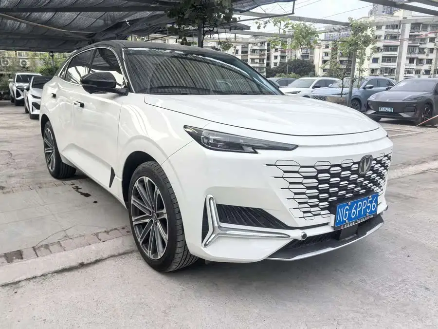 Changan UNI-K 2024 2.0T Two-Wheel Drive Global Version