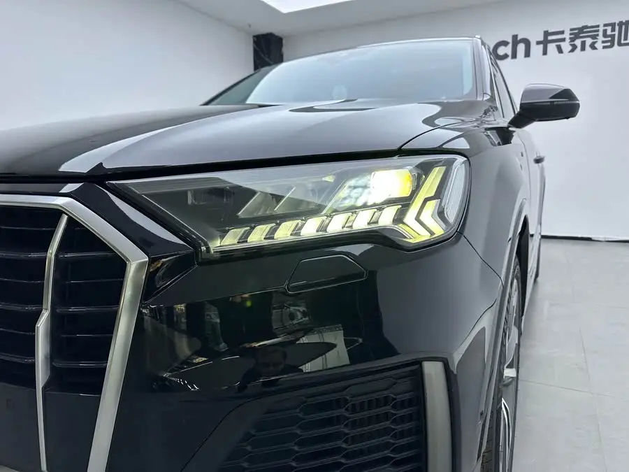 Audi Q7 2020 55 TFSI quattro S line Sport