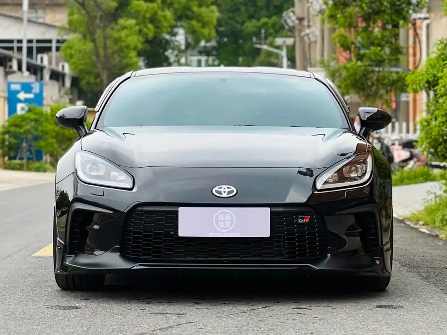 تويوتا 86 2022 GR 86 2.4L النسخة اليدوية