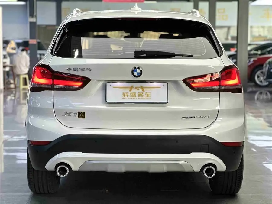 2022 BMW X1 sDrive20Li Fashion Edition