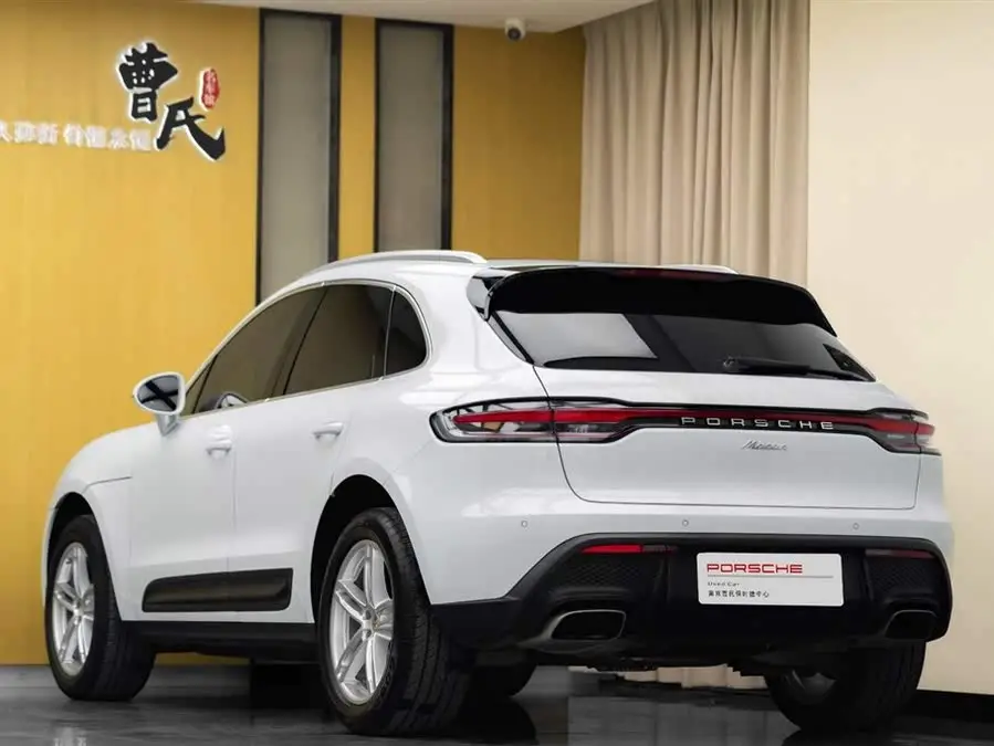 2022 Macan 2.0T