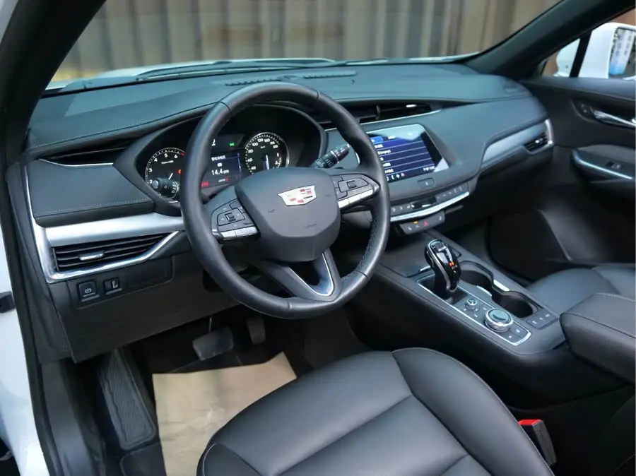 Cadillac XT4 2020 Facelift 28T FWD Luxury