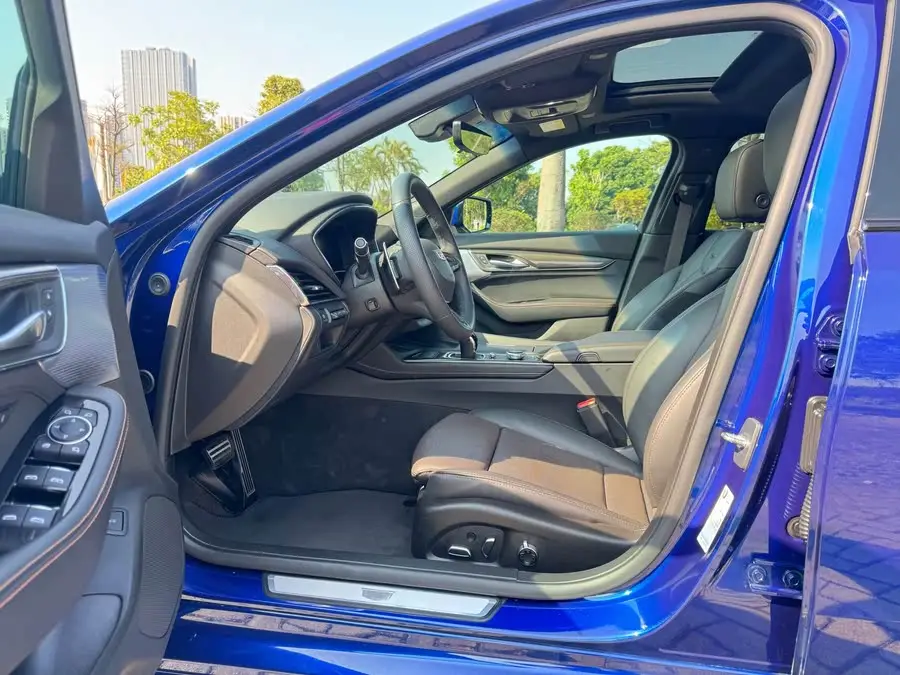 Cadillac CT5 2023 28T Platinum