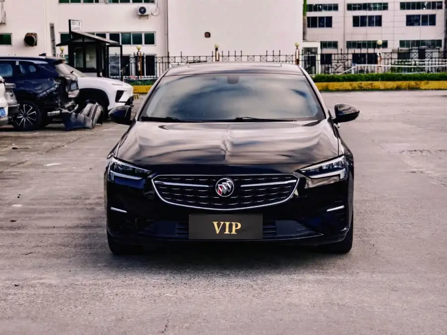 بيوك ريجال 2023 552T النسخة الذكية