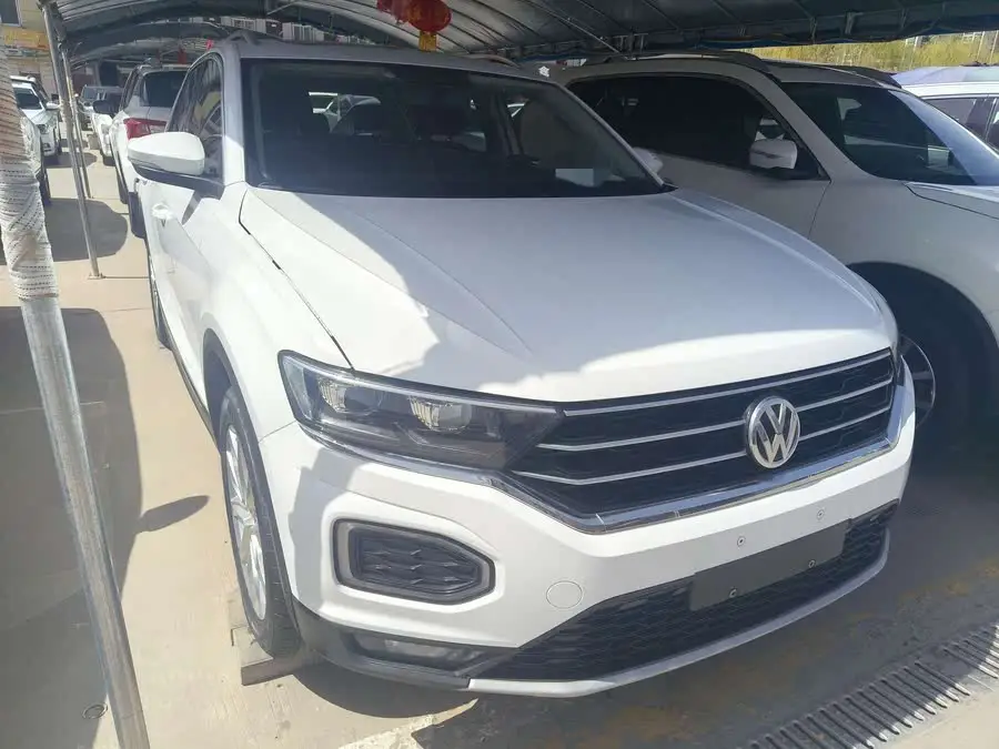 T-ROC 2020 Model 230 TSI DSG Two-Wheel Drive Entry Level