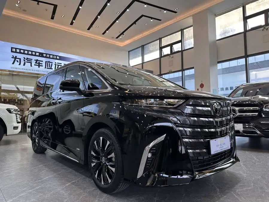 ألفارد 2024 هجين 2.5 لتر فئة بريميوم