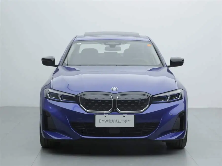 بي إم دبليو i3 2023 إيدي درايف 40 L حزمة الرياضة الليلية