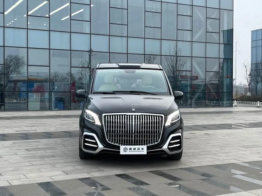 Vito 2023 2.0T Business Edition 7-seater