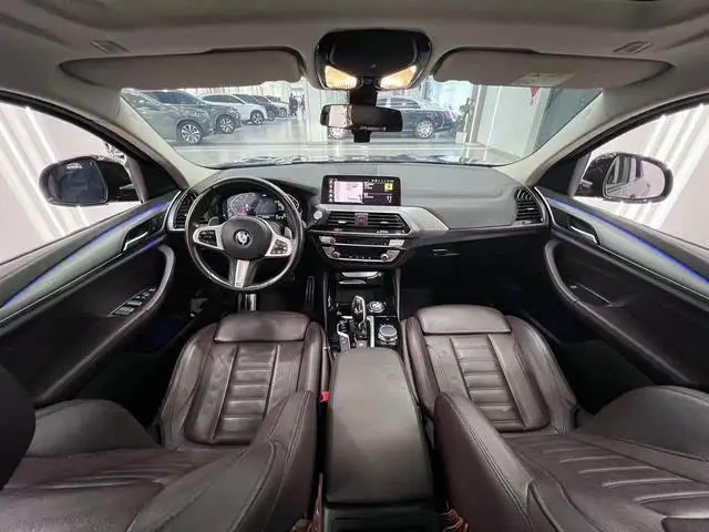 بي إم دبليو X4 2021 xDrive 25i حزمة M الرياضية