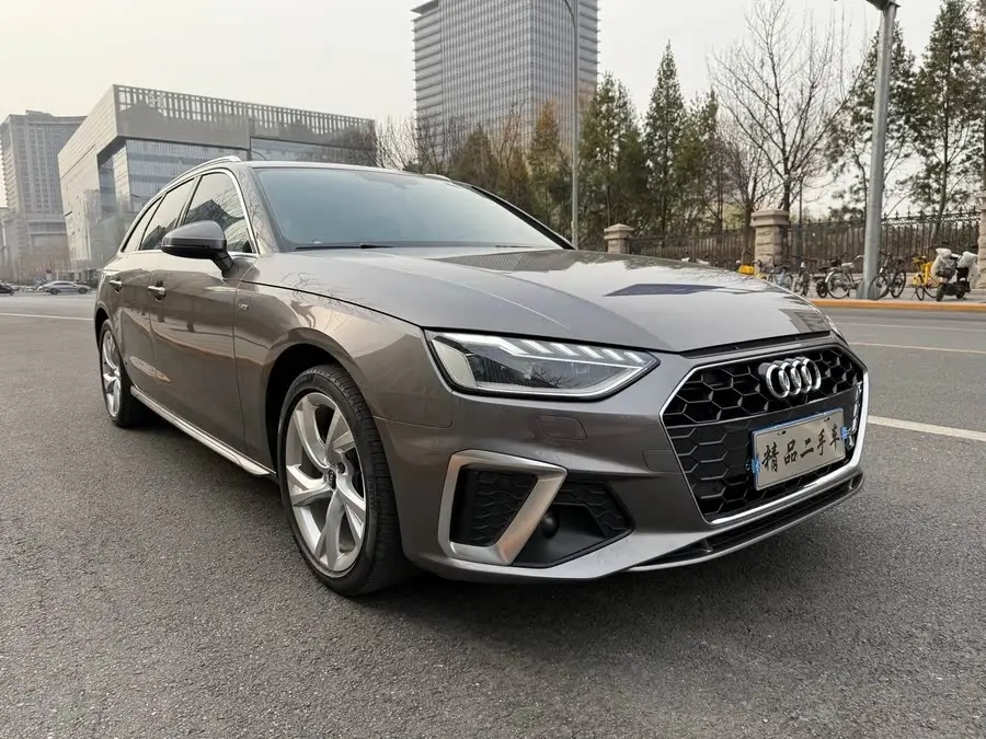 Audi A4 (Import) 2021 Avant Sportback 40 TFSI Fashion Elegance