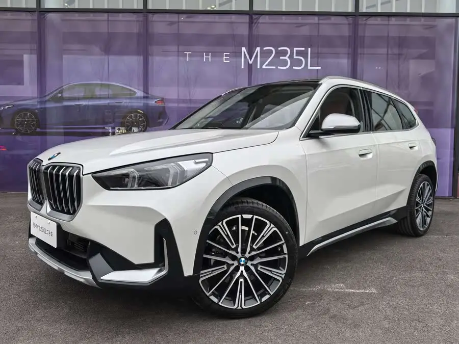 BMW X1 2023 xDrive25Li X Design Package
