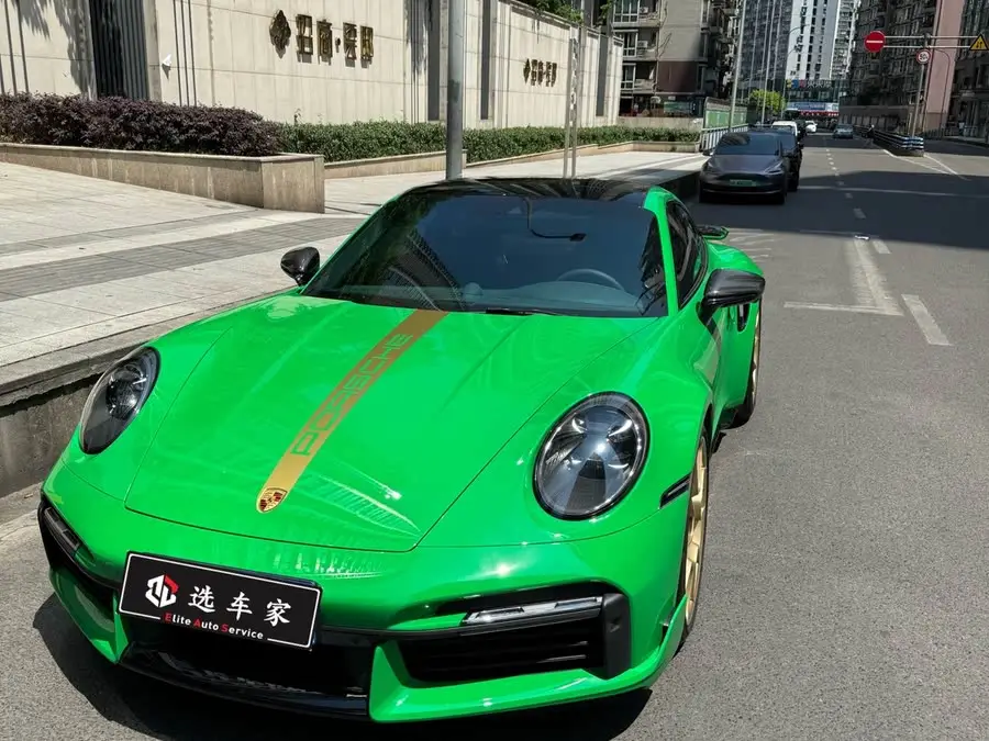 Porsche 911 2022 Turbo S 3.7T