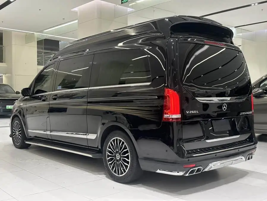 فان 2020 2.0T نسخة الأعمال 7 مقاعد