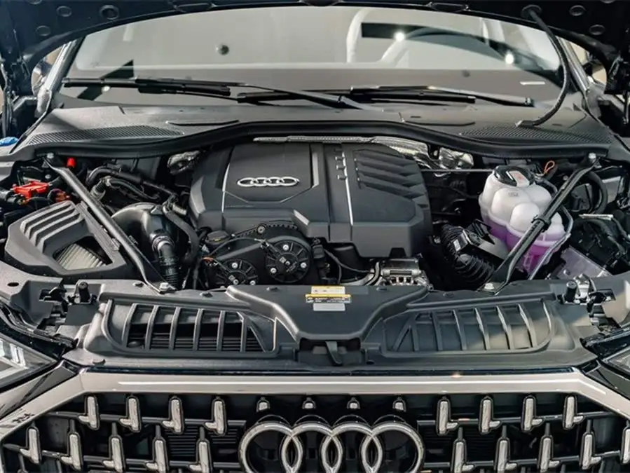 أودي A8 2025 A8L 45 TFSI كواترو فاخرة