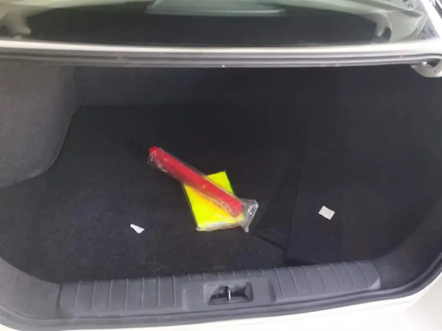 2022 نيسان سيلفي 1.6 لتر XL CVT إصدار الاستمتاع