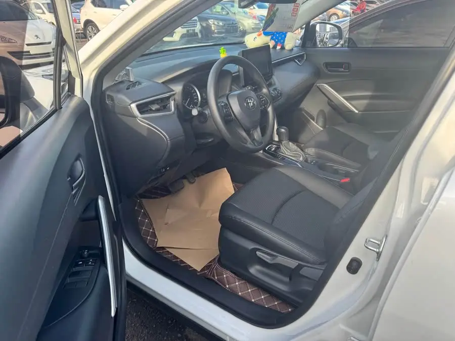 Corolla Cross 2023 2.0L Pioneer Edition