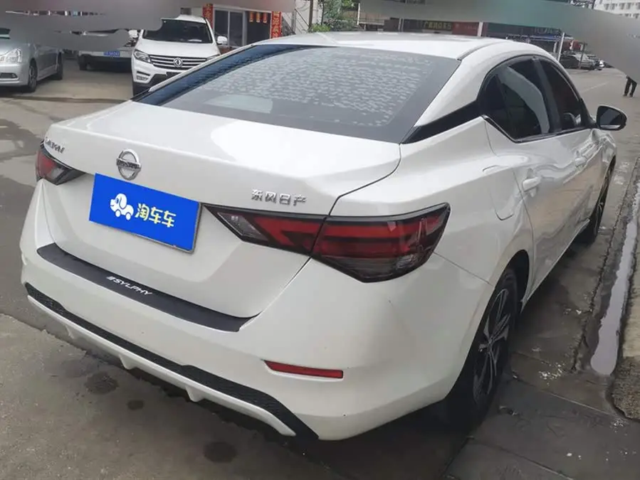 2021 نيسان سيلفي 1.6 لتر XL CVT إصدار الاستمتاع