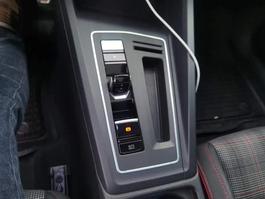 Golf 2023 Model 380TSI DSG GTI