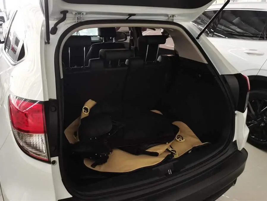 2020 هوندا HR-V 1.5L CVT نسخة الرائد