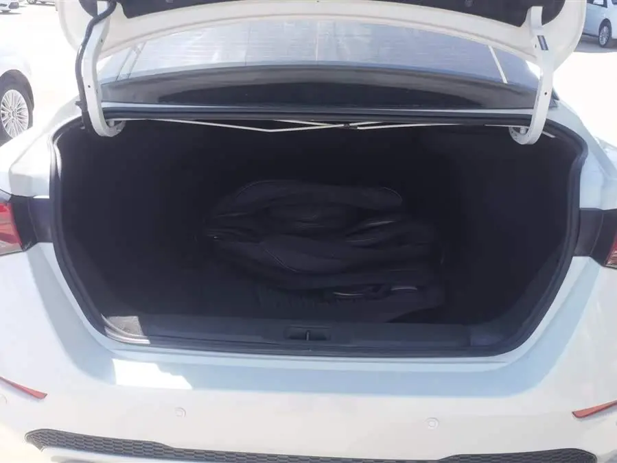 2021 نيسان سيلفي 1.6 لتر XL CVT نسخة الاستمتاع